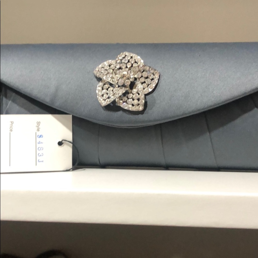 Party clutch very pretty grey color with stones